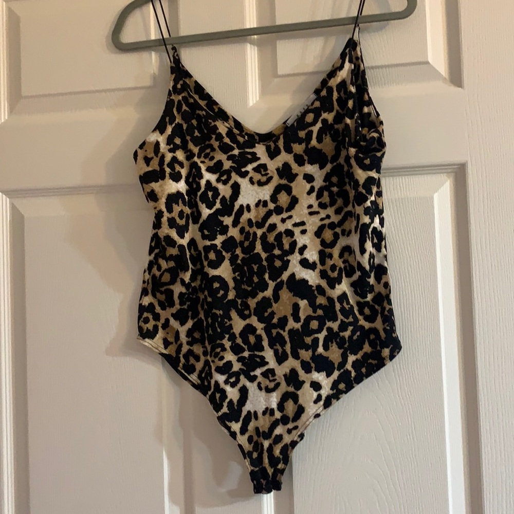 Leopard Print bodysuit